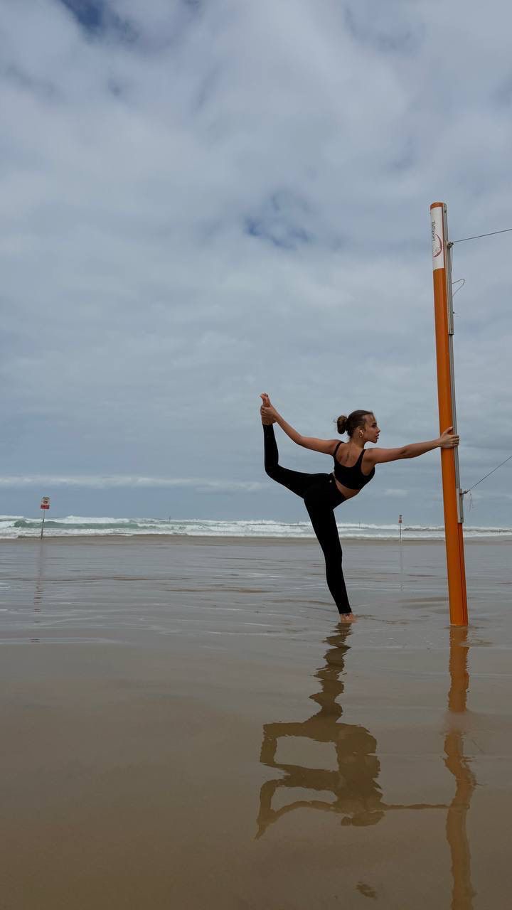 נתשה – בחורה ממכרת- תל אביב